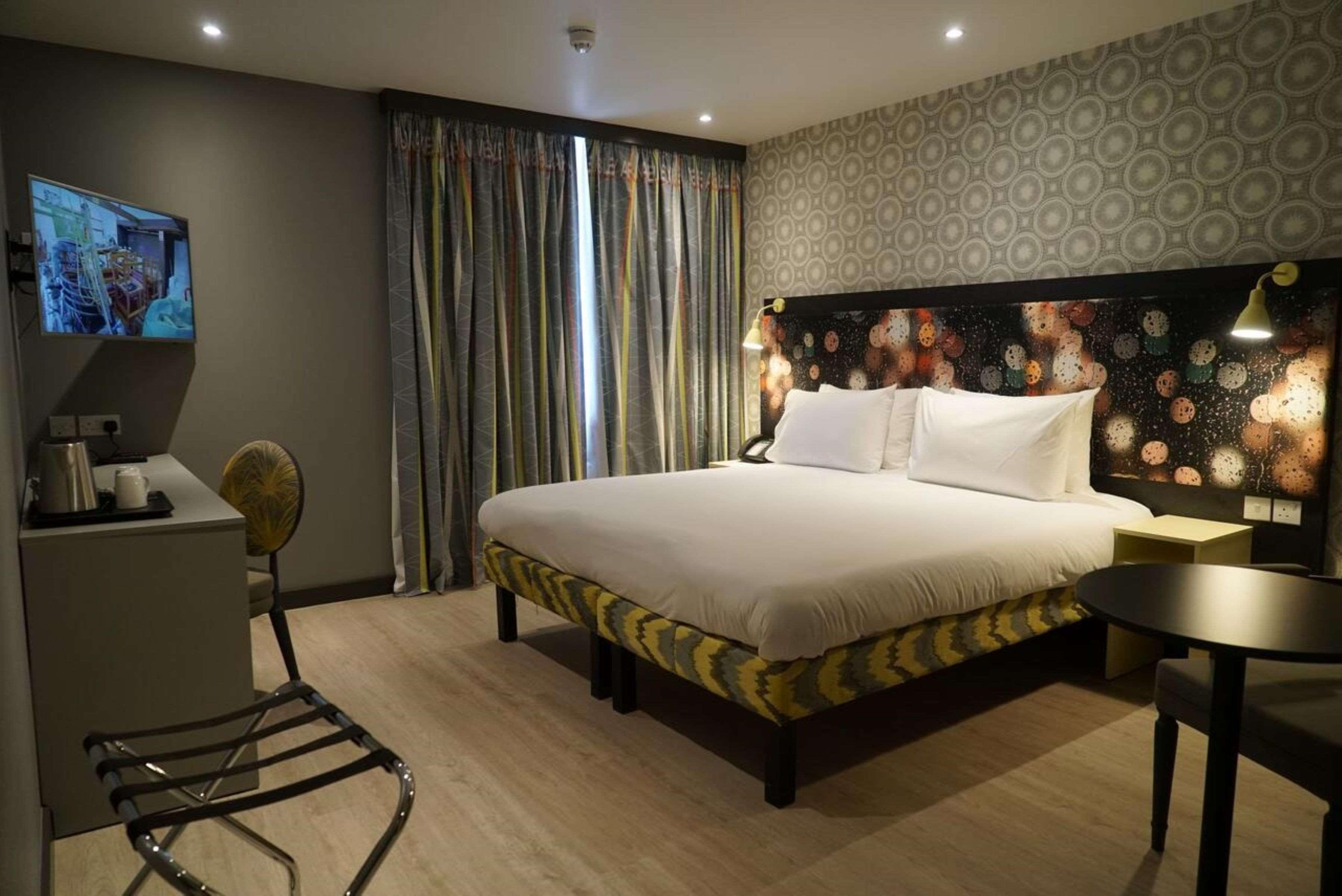 Best Western Plus Woodstock Inn & Suites Екстер'єр фото