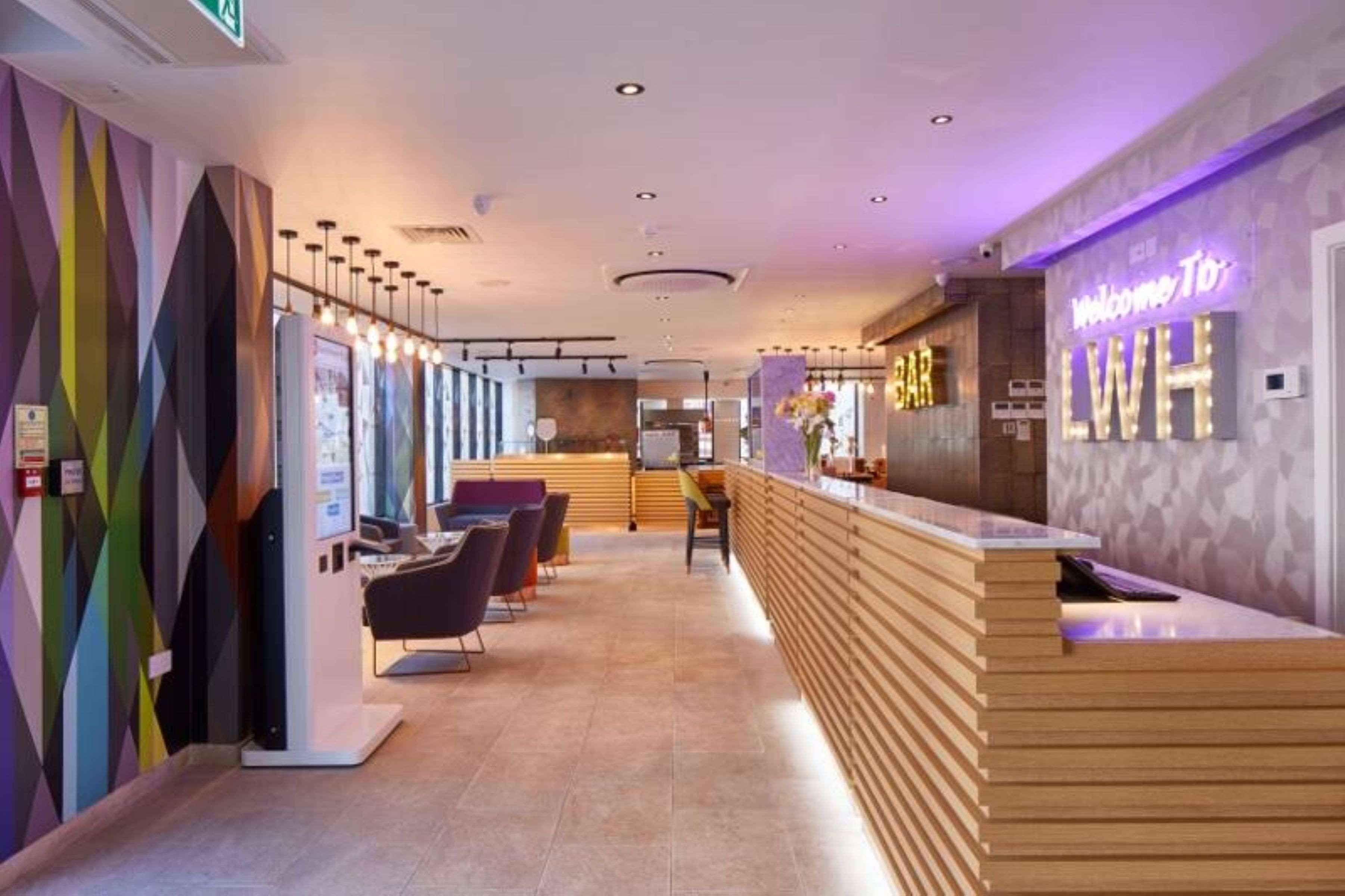 Best Western Plus Woodstock Inn & Suites Екстер'єр фото
