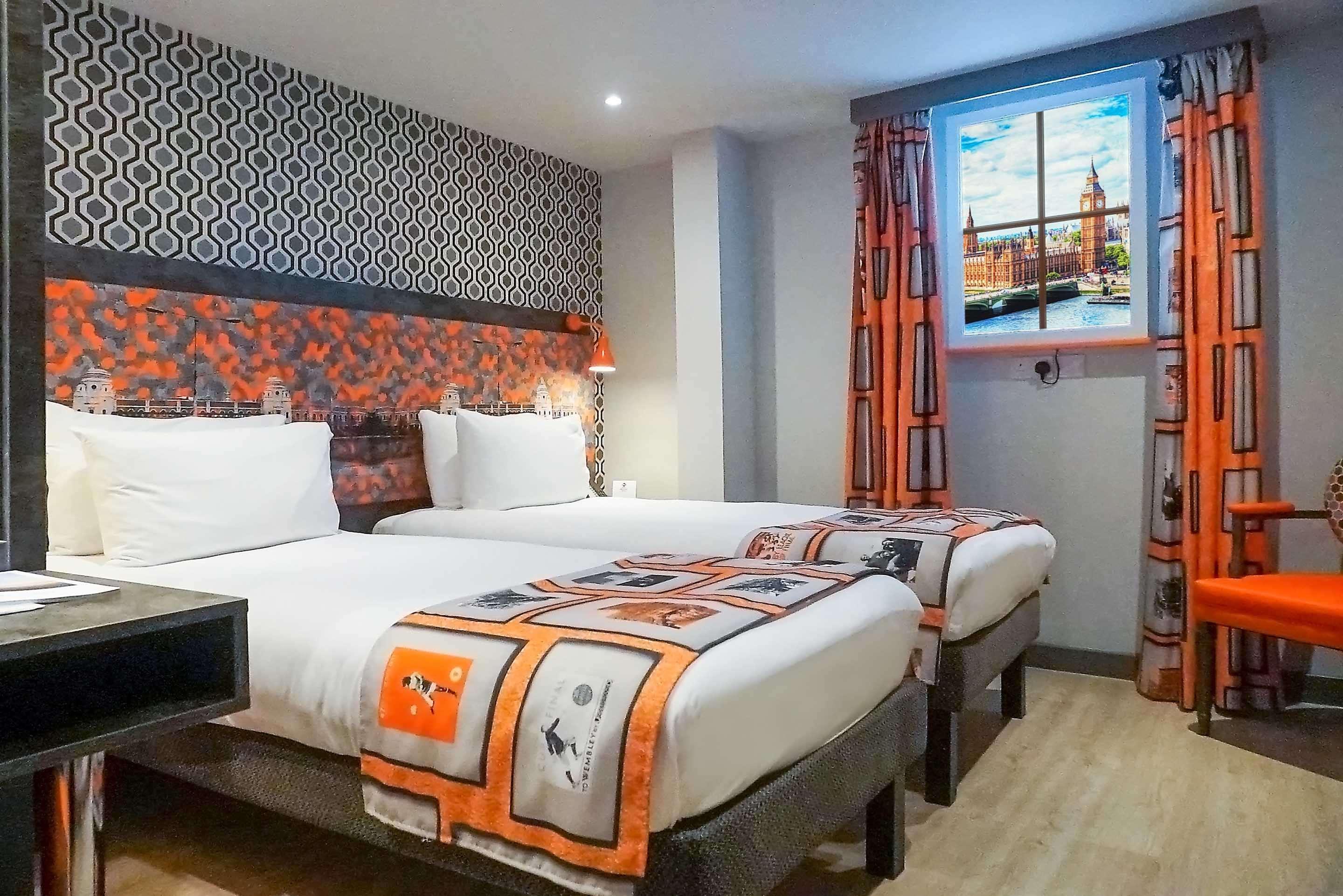 Best Western Plus Woodstock Inn & Suites Екстер'єр фото