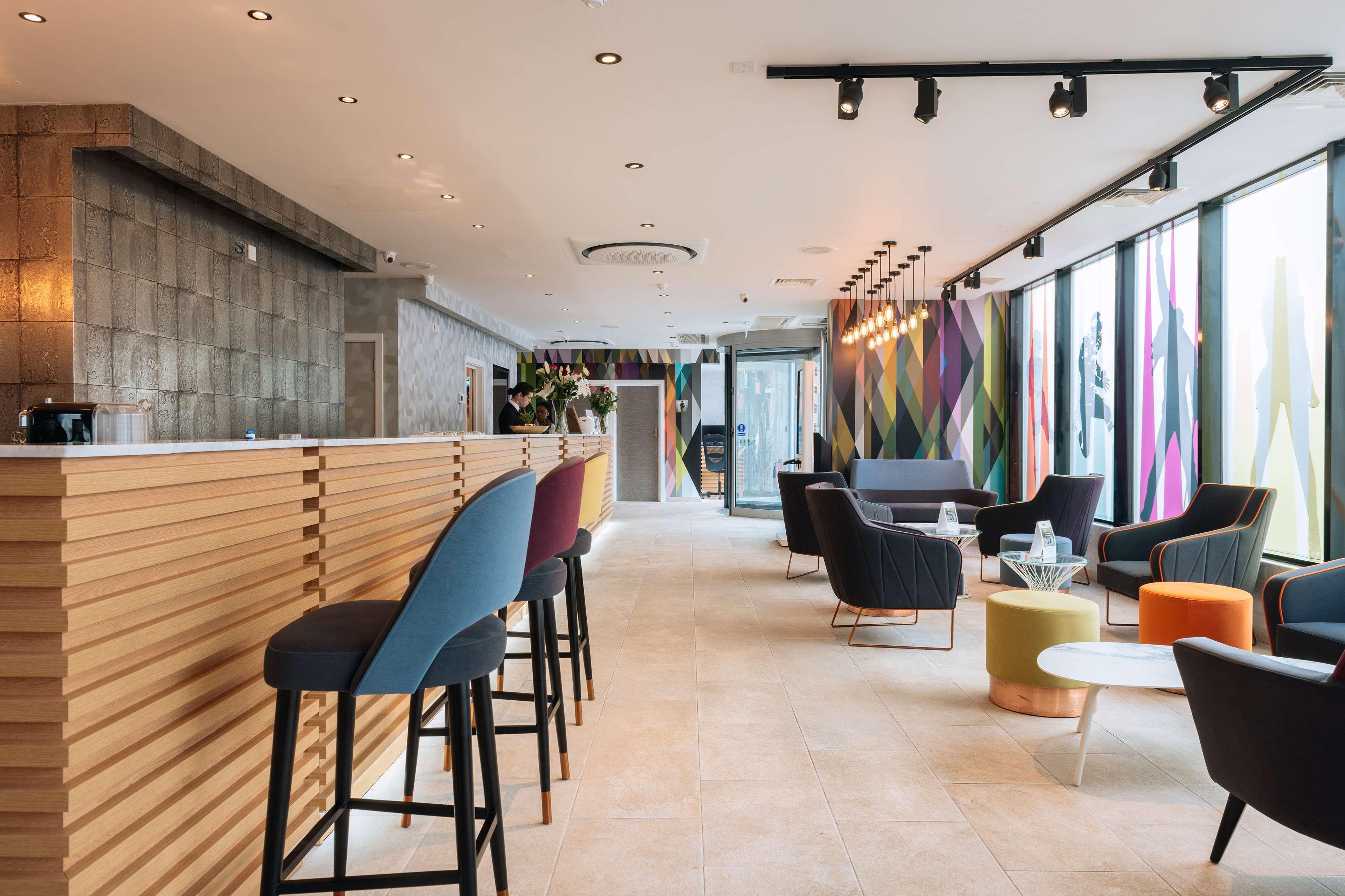 Best Western Plus Woodstock Inn & Suites Екстер'єр фото