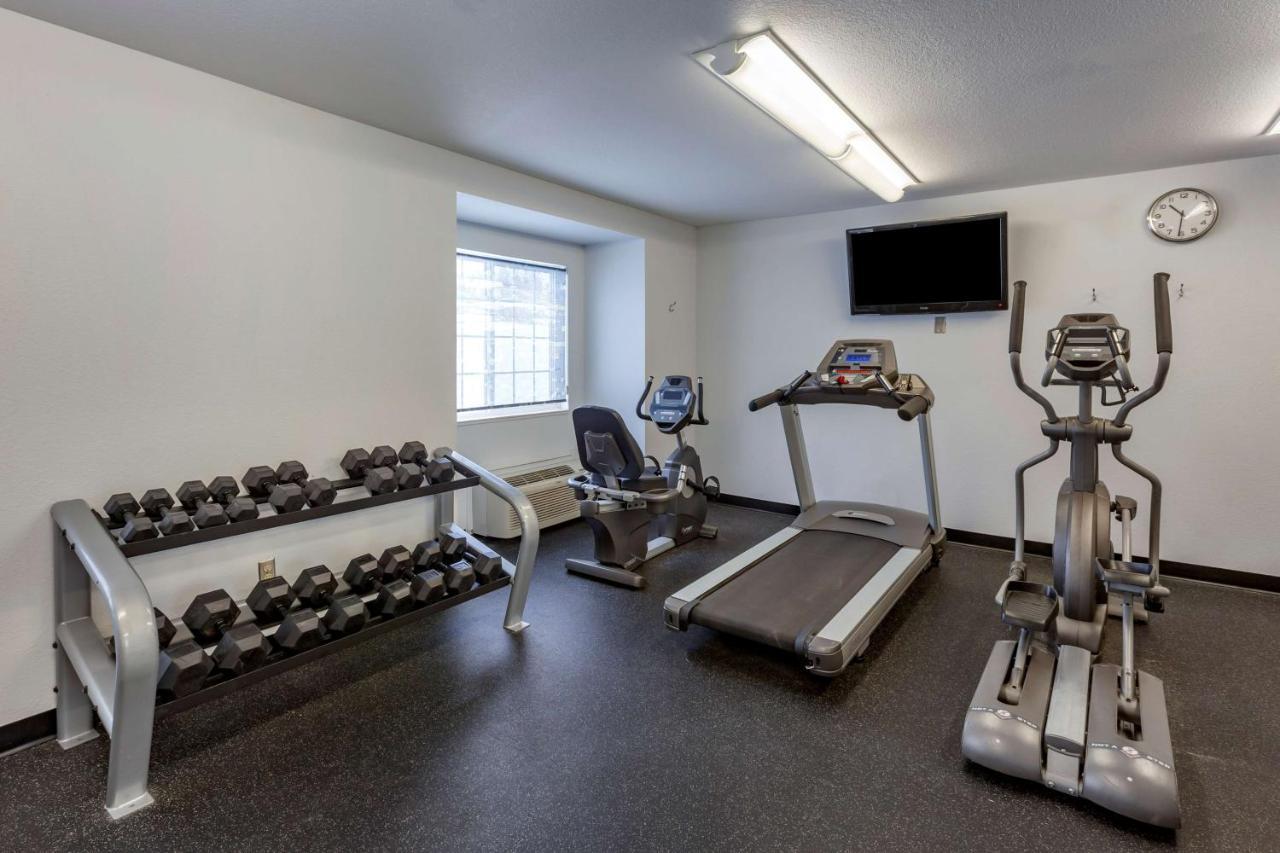 Best Western Plus Woodstock Inn & Suites Екстер'єр фото
